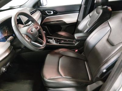 2024 Jeep Compass - Photo 16