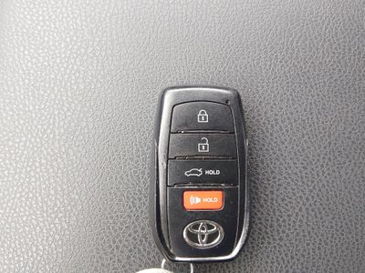 2025 Toyota Camry — photo 15 view