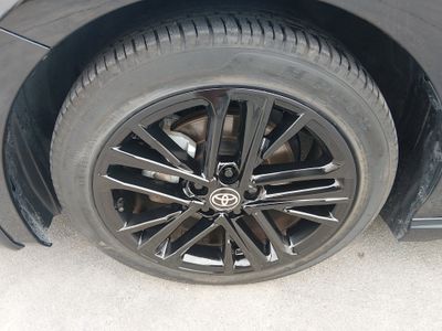 2025 Toyota Camry — photo 10 view