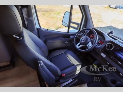 2025 Dynamax isata 3 - Photo 17