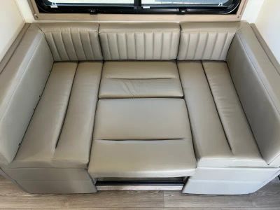 2027 Entegra ODYSSEY — photo 9 view