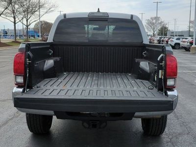 2019 Toyota Tacoma - Photo 17