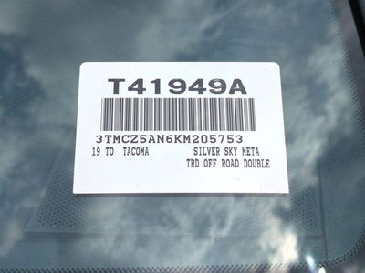 2019 Toyota Tacoma - Photo 18