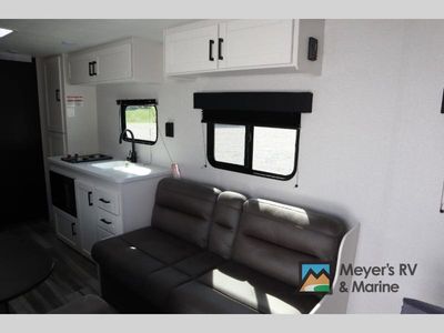 2026 Jayco Jay Flight SLX - Photo 11