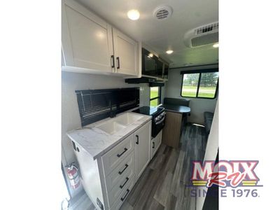 2026 Jayco Jay Flight SLX - Photo 14