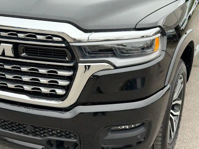 2025 Ram 1500 — photo 10 view