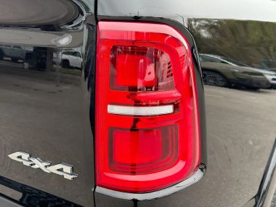 2025 Ram 1500 — photo 11 view