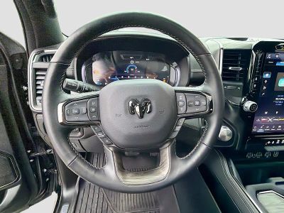 2025 Ram 1500 — photo 40 view