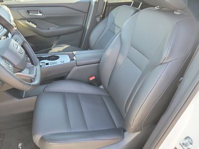 2026 Nissan Rogue - Photo 4