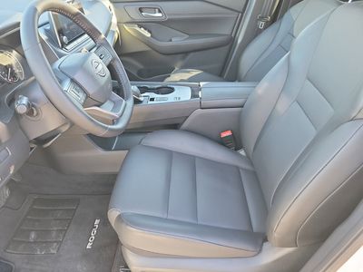 2026 Nissan Rogue - Photo 3