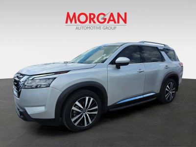 2024 Nissan Pathfinder — photo 7 view