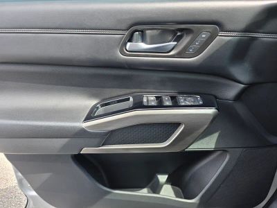 2024 Nissan Pathfinder — photo 27 view