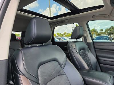 2024 Nissan Pathfinder — photo 11 view