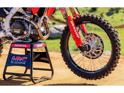 2026 Honda CRF450RWE - Photo 13