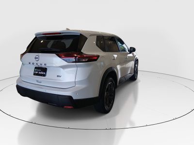 2024 Nissan Rogue — photo 7 view