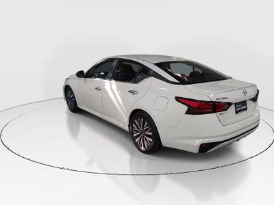 2025 Nissan Altima - Photo 5
