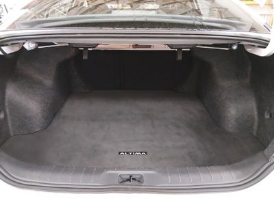 2025 Nissan Altima - Photo 11