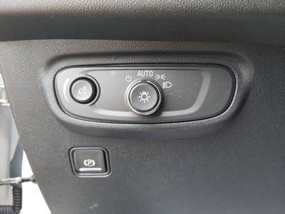 2024 GMC Terrain — photo 13 view