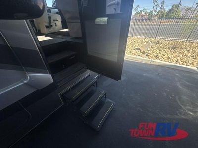 2024 Winnebago Vista - Photo 10