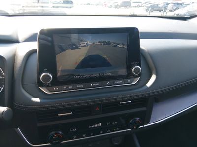 2024 Nissan Rogue — photo 16 view