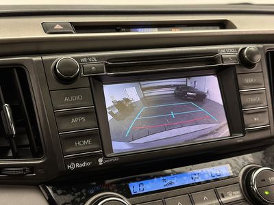 2015 Toyota RAV4 - Photo 14
