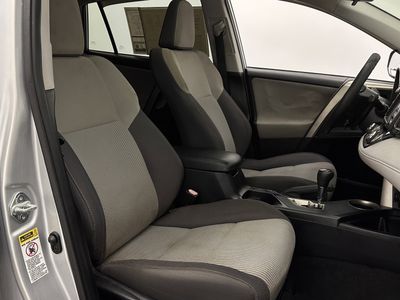 2015 Toyota RAV4 - Photo 30