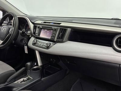 2015 Toyota RAV4 - Photo 29