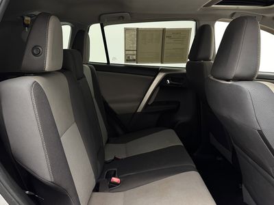 2015 Toyota RAV4 - Photo 27