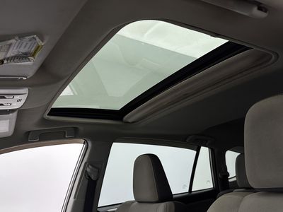 2015 Toyota RAV4 - Photo 5