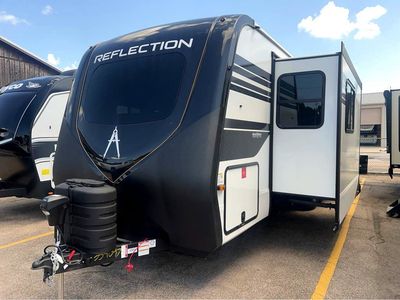 2026 Grand Reflection Travel Trailer - Photo 2