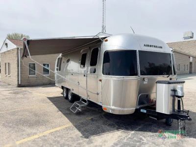 2017 Airstream Flying Cloud - Photo 2