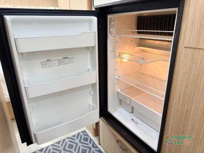 2017 Airstream Flying Cloud - Photo 42