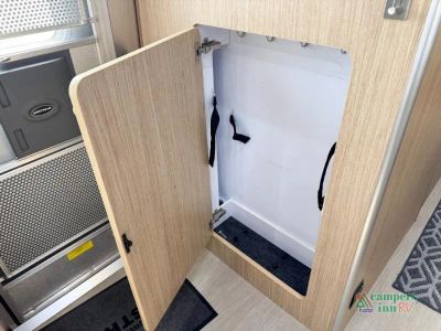 2017 Airstream Flying Cloud - Photo 12