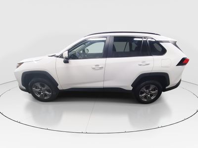 2024 Toyota RAV4 - Photo 4
