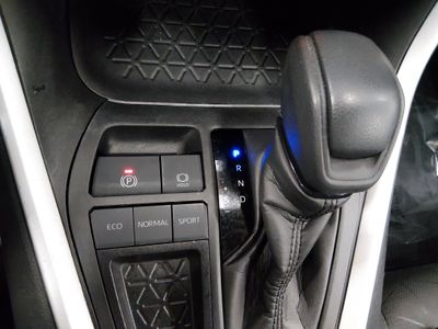 2024 Toyota RAV4 - Photo 19