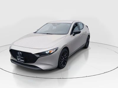 2024 Mazda Mazda3 Hatchback - Photo 3
