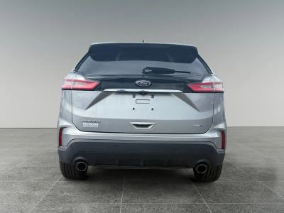 2020 Ford Edge — interior view