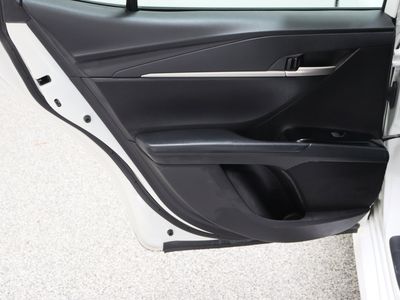 2025 Toyota Camry FWD - Photo 26