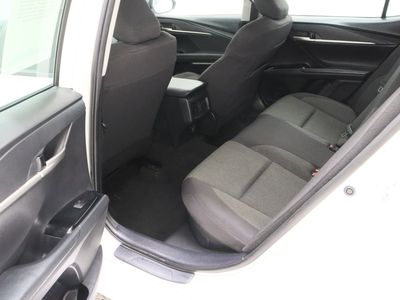 2025 Toyota Camry FWD - Photo 27
