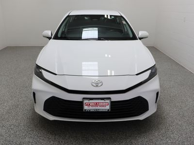 2025 Toyota Camry FWD - Photo 3