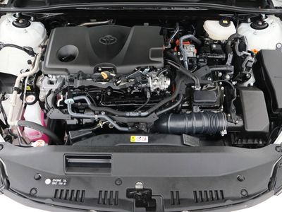 2025 Toyota Camry FWD - Photo 38