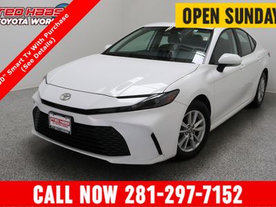 2025 Toyota Camry FWD - Photo 1