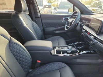2026 Kia Sorento Hybrid — photo 32 view