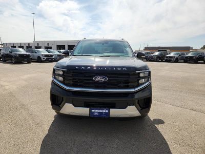2026 Ford Expedition Max — side profile view
