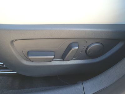 2026 Mazda CX-30 - Photo 17
