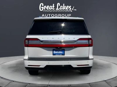 2019 Lincoln Navigator — interior view