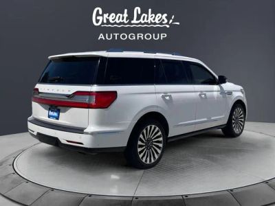 2019 Lincoln Navigator — detail view