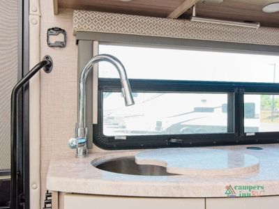 2023 Thor Motor Coach Tiburon Sprinter - Photo 16