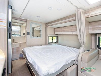 2023 Thor Motor Coach Tiburon Sprinter - Photo 19