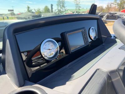 2026 Bennington 20 SSR — photo 17 view